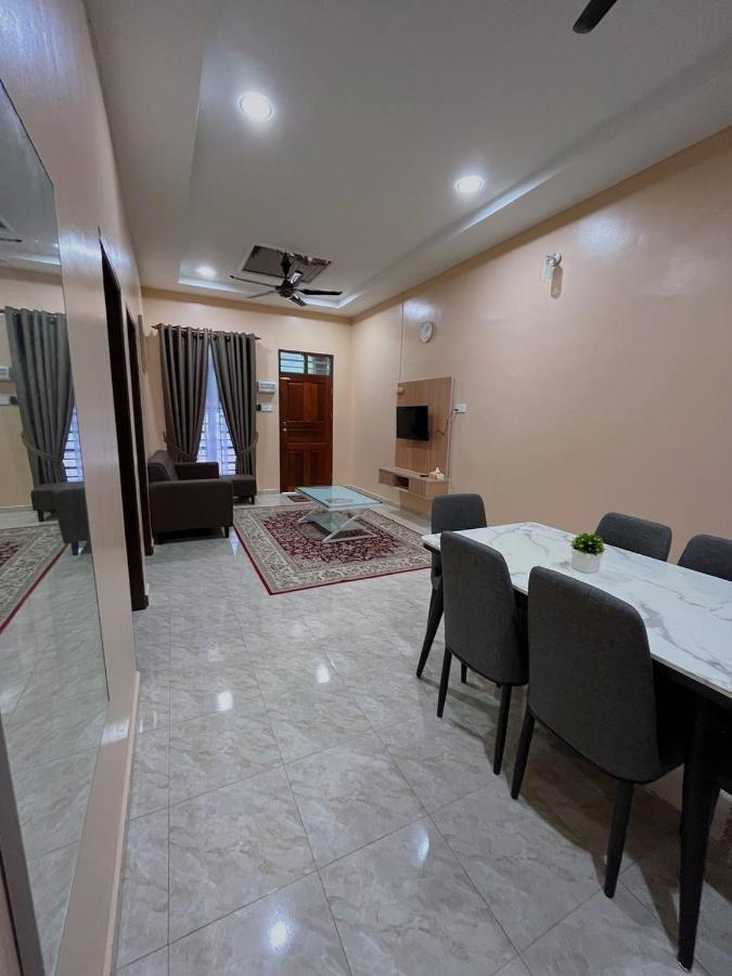 Nsjay Guest House Kampong Gong Balai 外观 照片